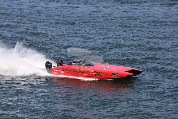 96.doug wright powerboats.11