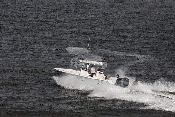 BOATS UNLIMITED.SEAHUNT.05