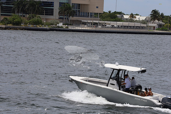 FL0819SU.6