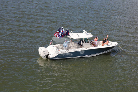 boston whaler.33.blue.5