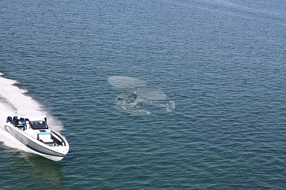 bruiser.ocean reef.2071