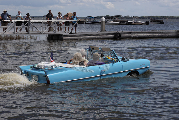 ABOAT2.BLUE.AMPHICAR.10