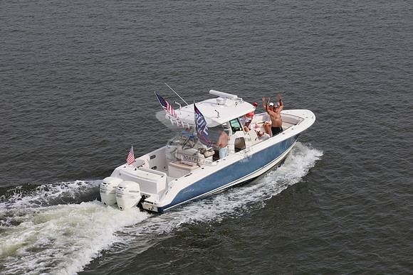 Boston Whaler.blue.2 merc.2