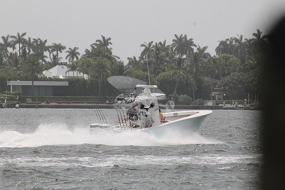 CONCH BOAT.9