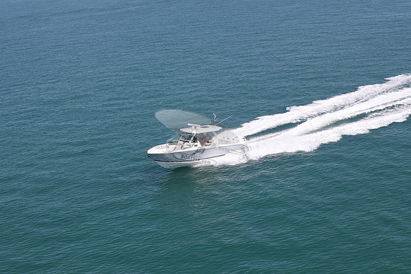 ADVENTURE US.CAPE CORAL FL.PURSUIT.46