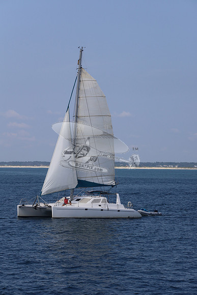 00000.catamaran.08