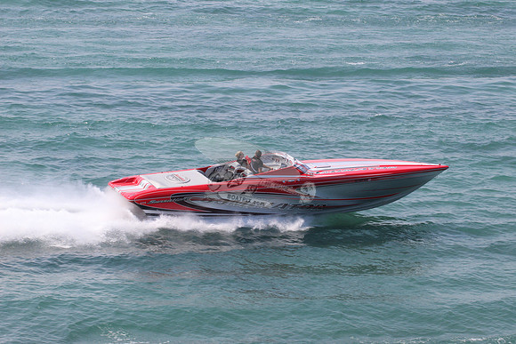 DOMINATOR.RED GRAY.6638