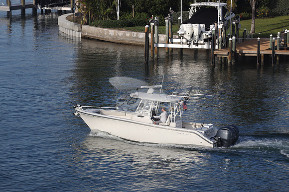 dl1331570.hooked one.n reddington beach.9697