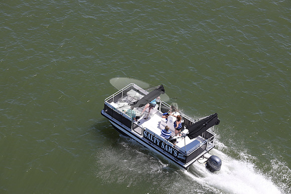 fl4193sn.salty sams boat rental.4518