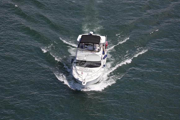 carver.black bimini.6970