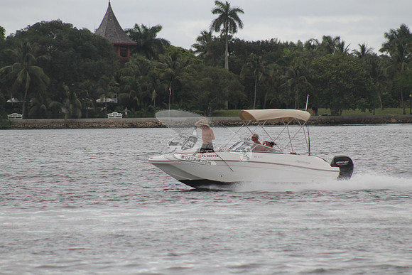 FL0061TA.806