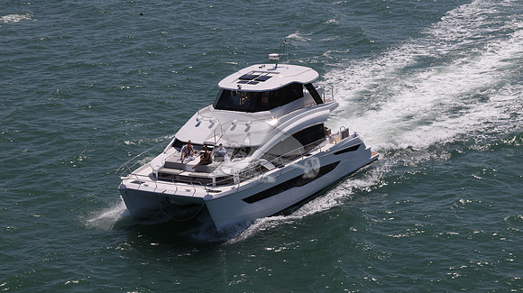 AQUILA YACHT.38