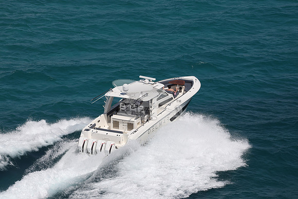 del mar.boston whaler.3509