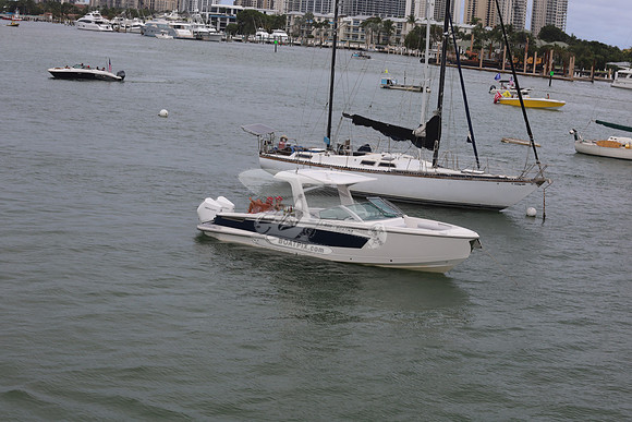 AVIARA BOAT.100