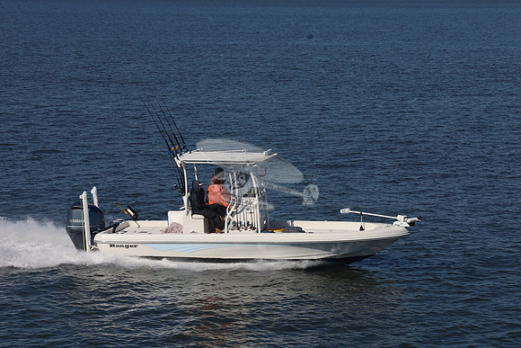 FL6885EE.9785