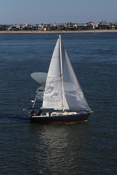 00000.blue hull.03