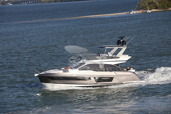 azimut.3401