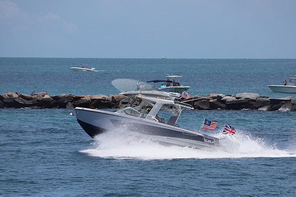 AVIANA BOAT.8