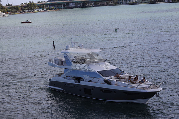 azimut.72.6936
