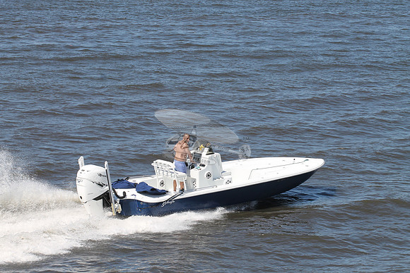 blue yellowfin flats boat.400r.2