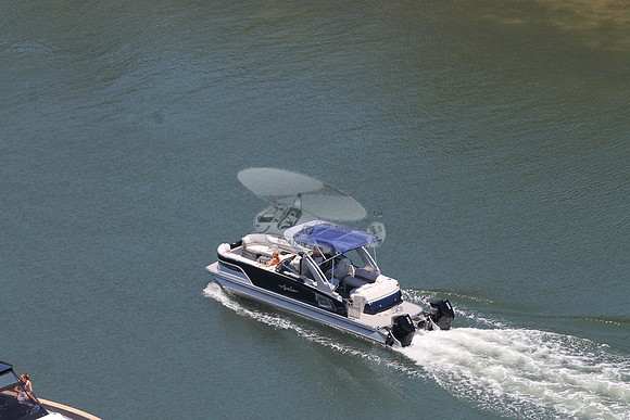 Avalon.blue.2 ppl 2 Merc.3