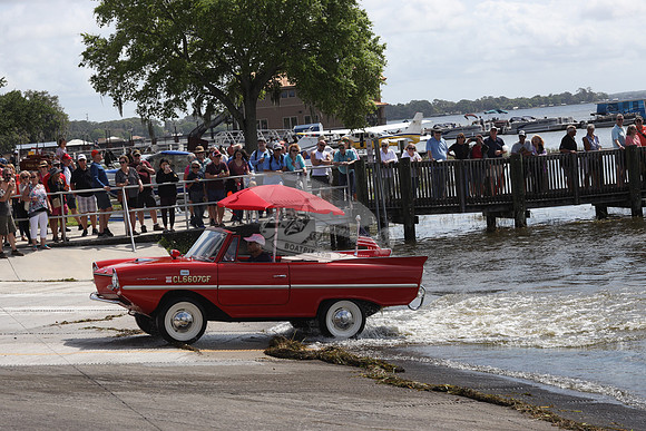 CL6607GF.IMABOAT.RED AMPHICAR.0111