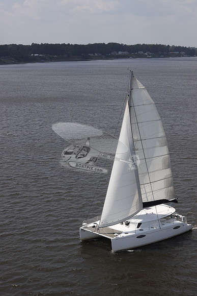00000.CATAMARAN.028