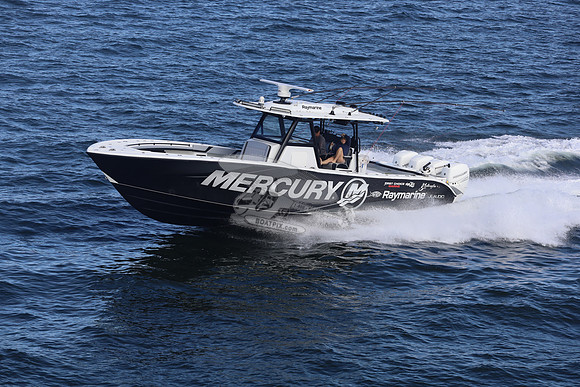 YELLOWFIN.MERCURY ON SIDE.19