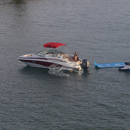 CROWNLINE.RED.FL..03