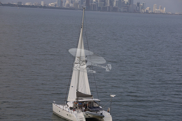 00000.catamaran.11
