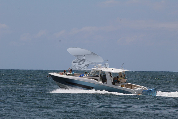 BOSTON WHALER42.FTL.10