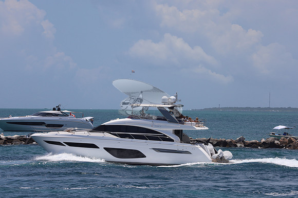 DEFINITE MAYBE.MIAMI BCH FL.07