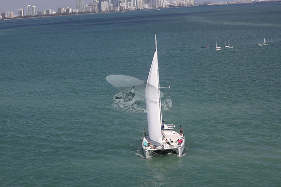 00000.catamaran.01
