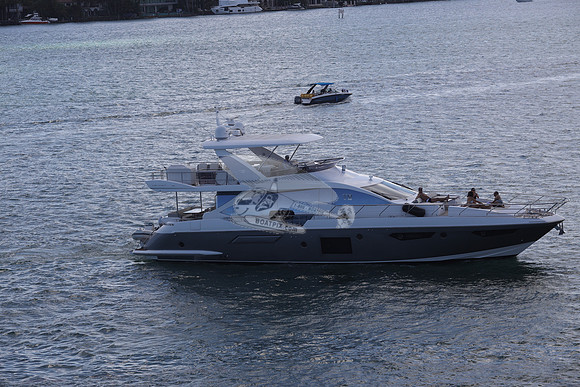 azimut.72.6931