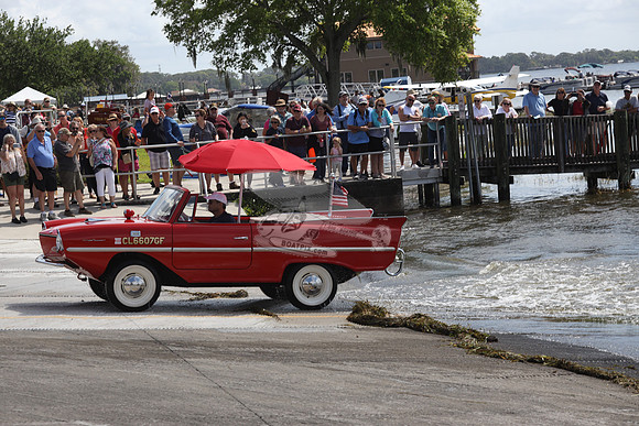 CL6607GF.IMABOAT.RED AMPHICAR.0112