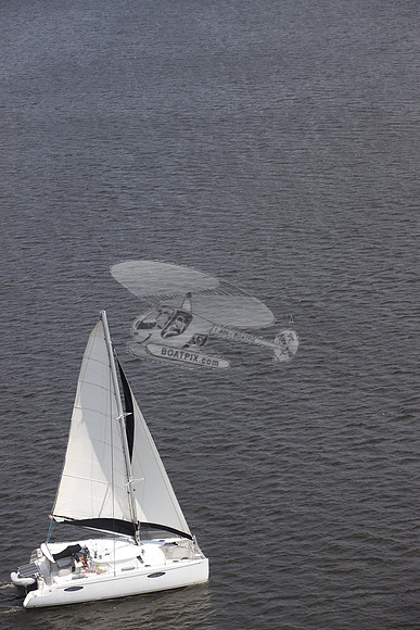 00000.CATAMARAN.084