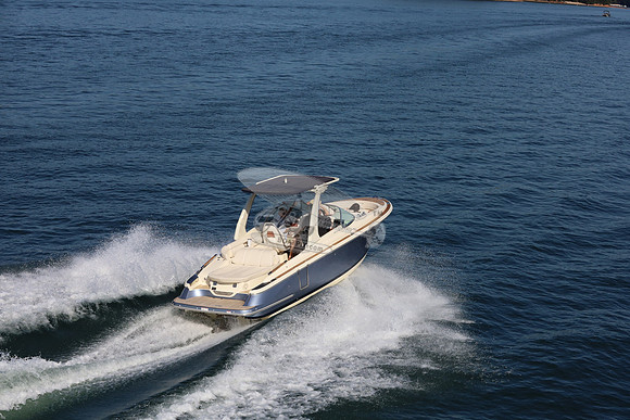 chris craft.silver.02