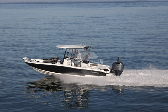 crevalle.26 hbw.black hull.9717