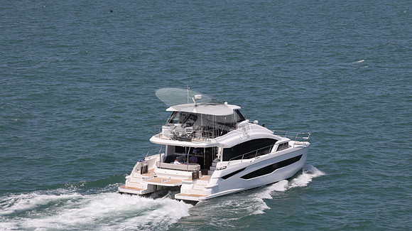 AQUILA YACHT.10
