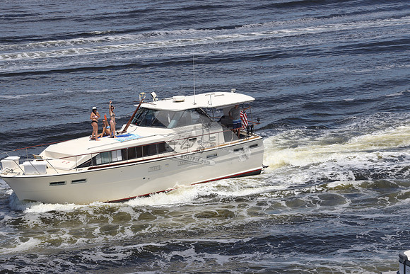 Anta.Chris craft.13