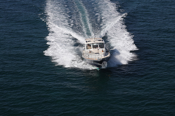 blue.traditional.grand banks. 29