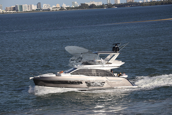 azimut.3403
