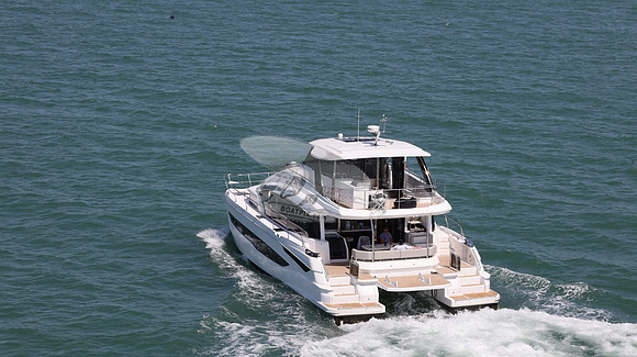 AQUILA YACHT.20