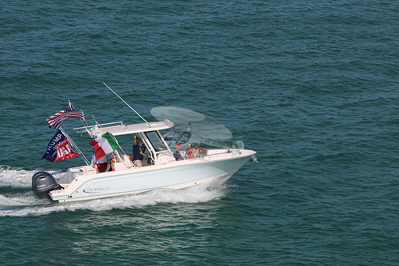 Andiamo.robalo r272.3