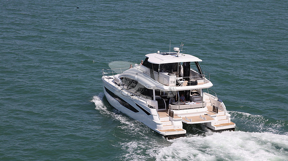 AQUILA YACHT.21