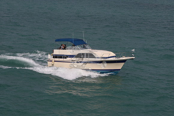 catalina 350.blue bimini.0663