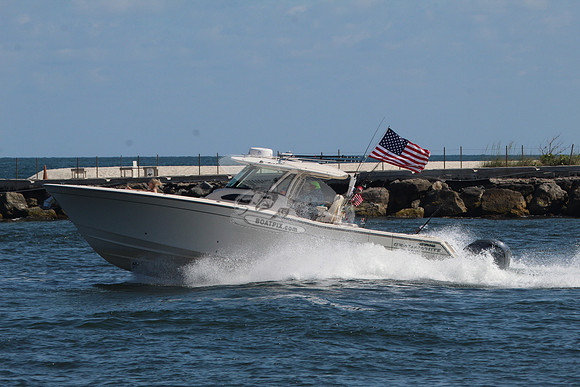 BIG KNOTS.FTL.GRADY WHITE.09