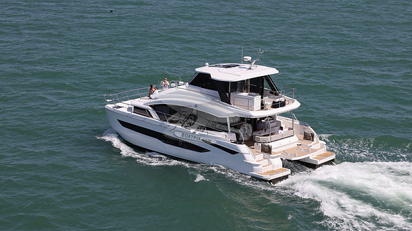 AQUILA YACHT.24
