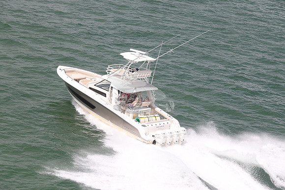 Boston Whaler.420 outrage.cape coral.05
