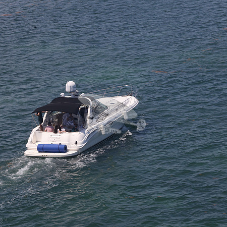 FEELIN NAUTI.MIAMI FL.SR.32